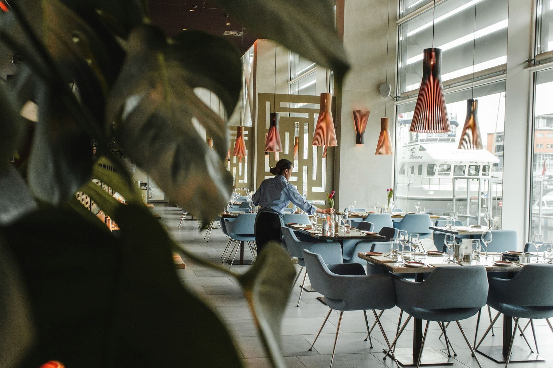 A UAE restaurant dining room